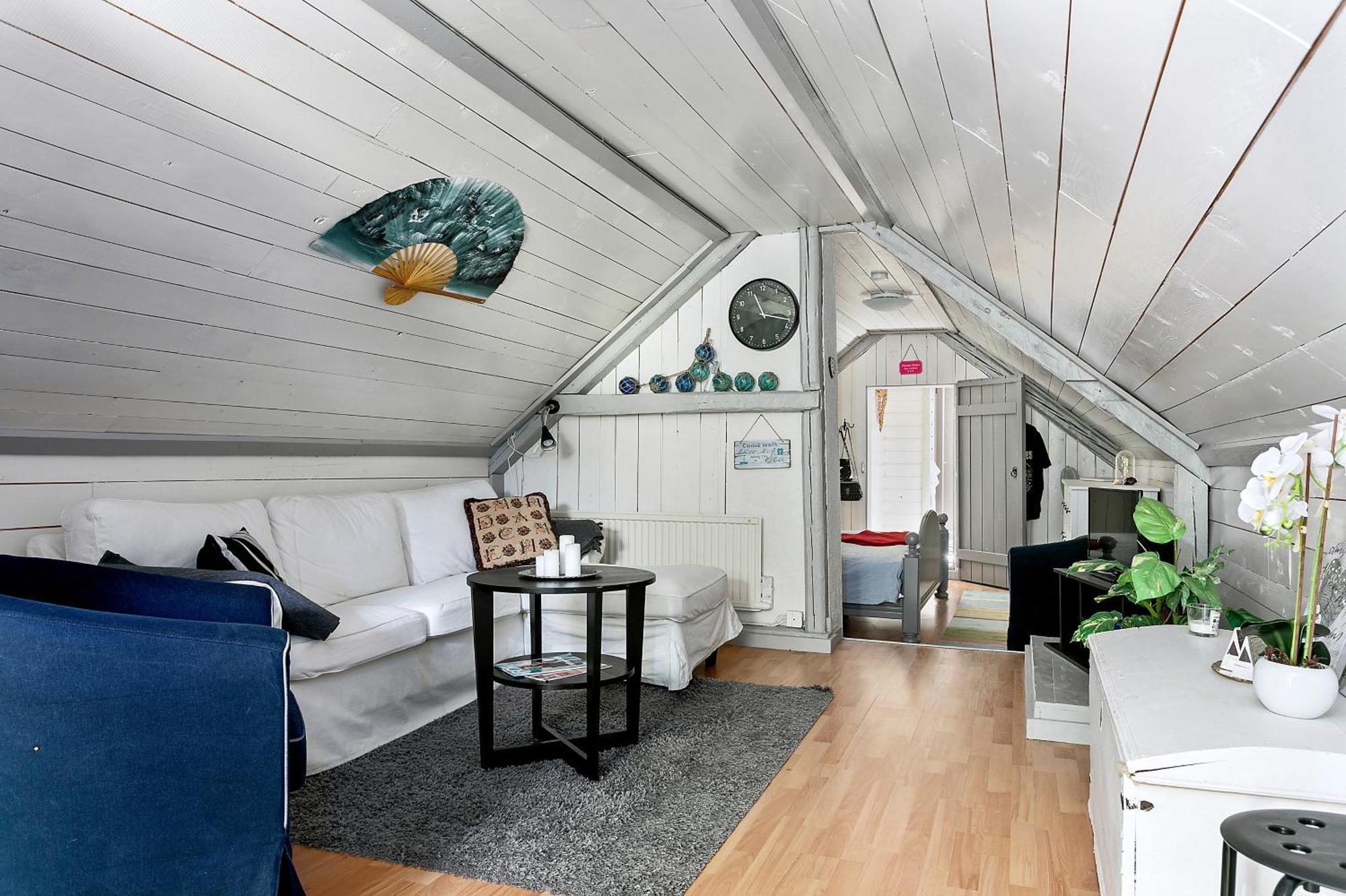 Loftlaegenhet Pa Haestgard I Tvaaker Lägenhet Exteriör bild